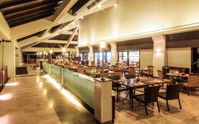 The Nouveau Chumphon Beach Resort & Golf