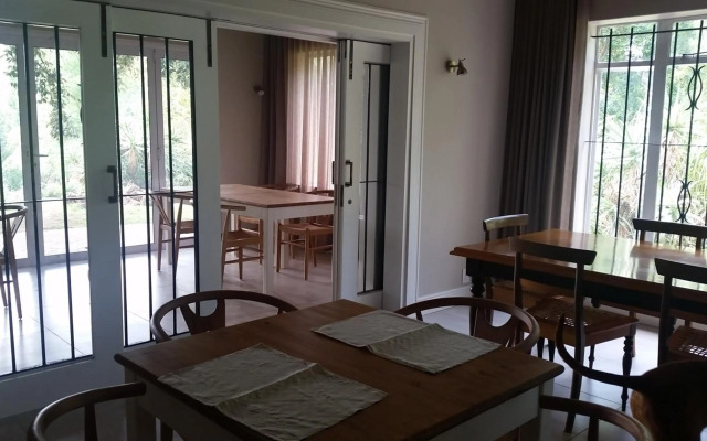 Amberhall Guesthouse