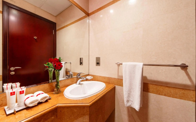 Grand Millennium Dubai Hotel