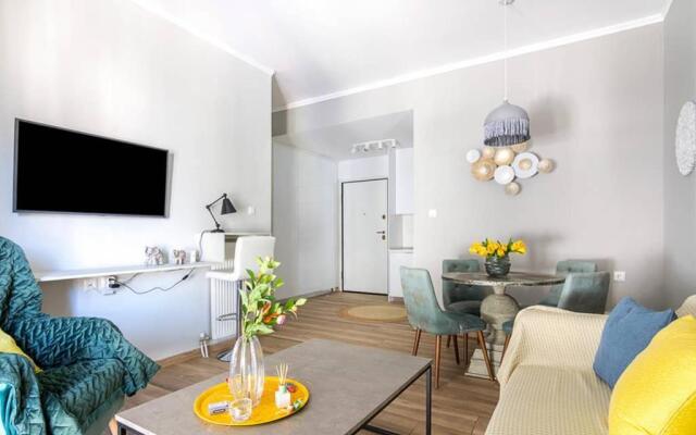 Brilliant apartment for 6 ppl in Athens