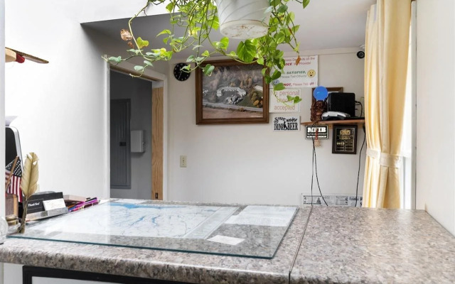 OYO Hotel Starlite Seneca Falls