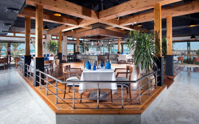 Отель Swiss Inn Resort Hurghada