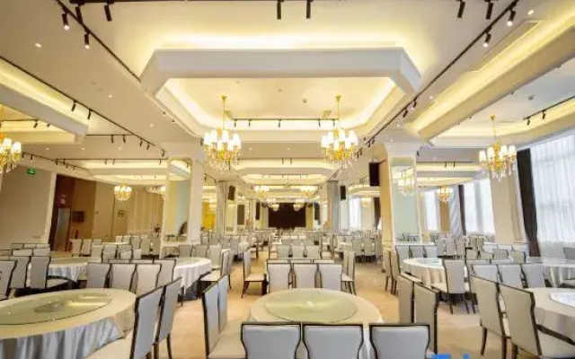 Luzhou Shengjing Hotel (Wixanhui)