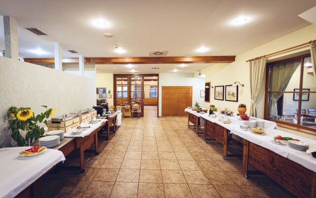 Pohorje Village Wellbeing Resort – Wellness & Spa Hotel Bolfenk