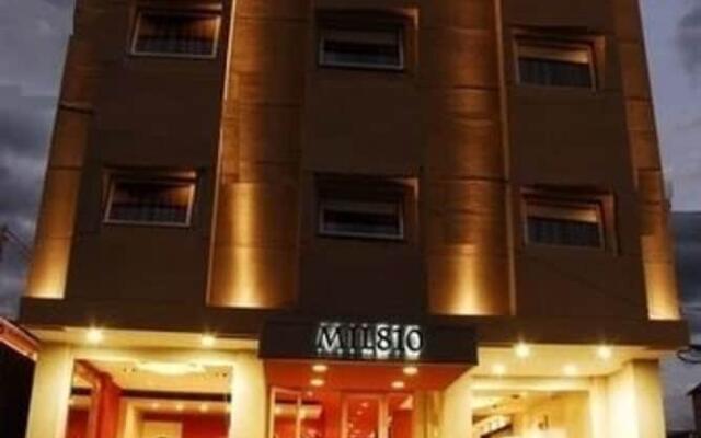 Hotel Mil 810