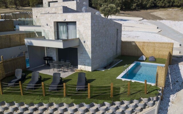 Euphoria Club 5 by Halkidiki Villas