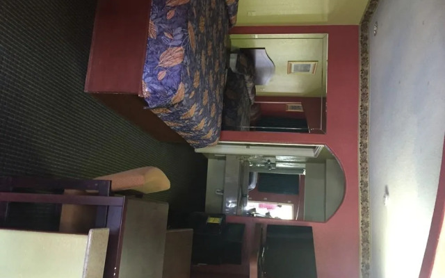 Scottish Inns & Suites Eastex Fwy.