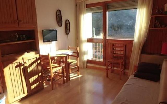 Apartment Petit Studio cabine Avec Garage Et Terrasse Sud