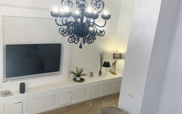 Spanish Queen Apartment