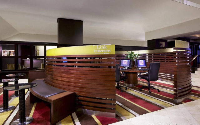 Sheraton Grand Los Angeles