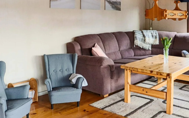 6 Person Holiday Home in Hjarnarp