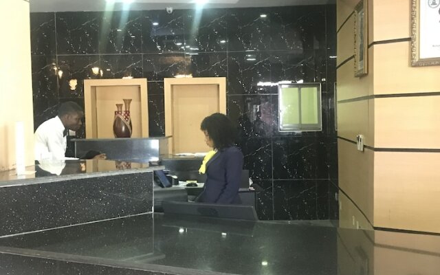 Warri Wetland Hotel