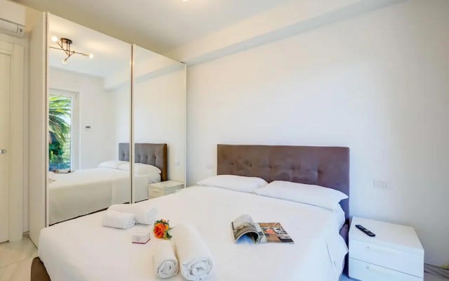 Beachy Vibes- 900m From the Beach