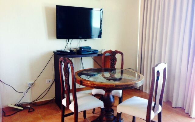 Stella Maris Beach Front Apartment