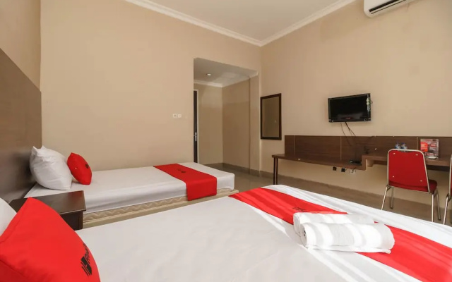 RedDoorz Near Pantai Berkas Bengkulu