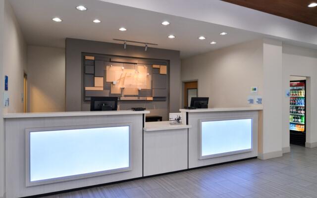 Holiday Inn Express & Suites Laplace by IHG
