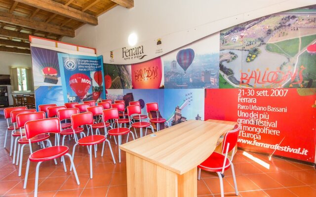 Student's Hostel Estense