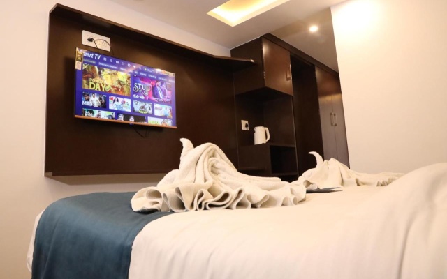 Hotel Fifth Season - Pahalgam