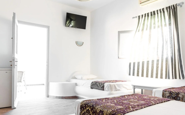 Villa Iliovasilema Santorini