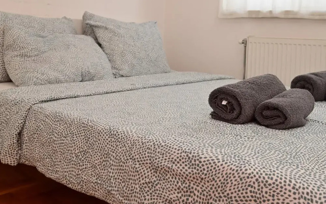 HomeRent White
