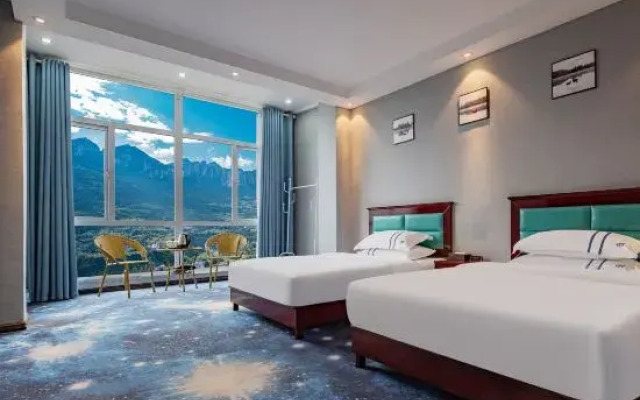 Dongbolong Hotel