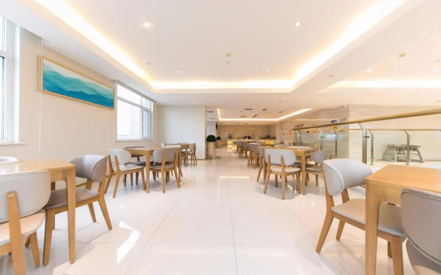 Ji Hotel Zhuozhou East Station