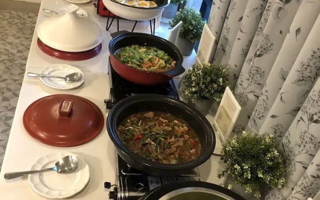 Huern Kan Thong Hotel