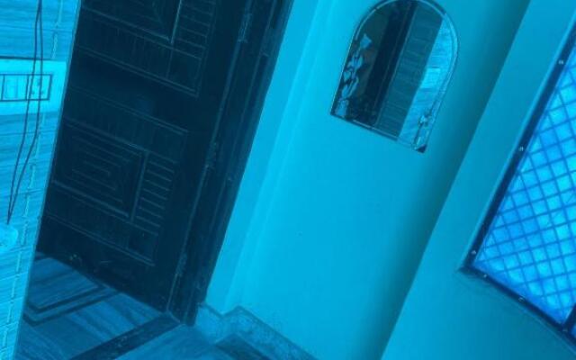 OYO Home Hotel Dream Palace