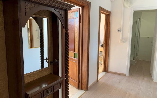 Porta Rossa Apartment