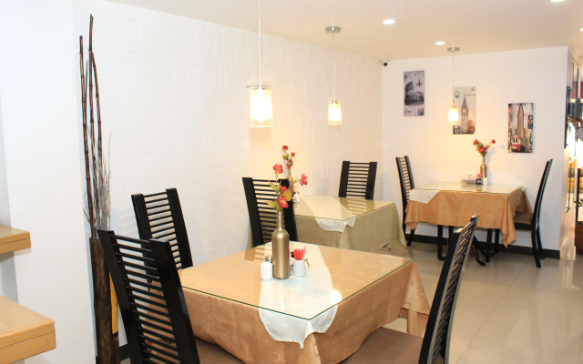 Hotel Cosmopolitan Bogota