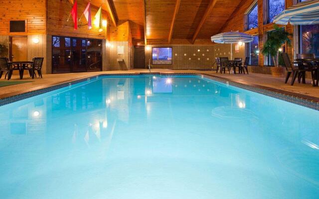 Northwoods Inn & Suites Blackduck