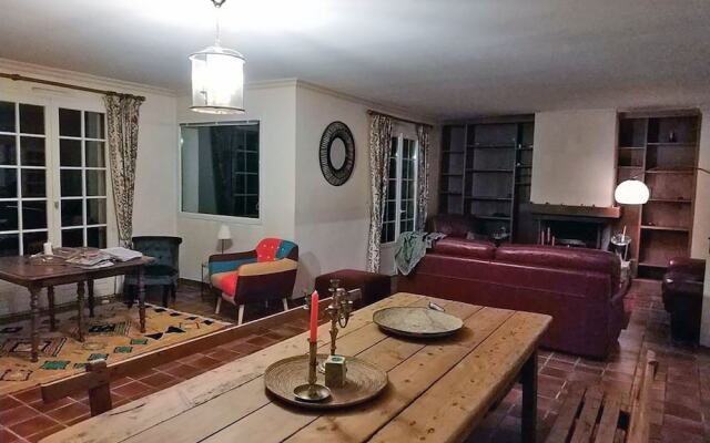 Modern Villa in Lannion With Private Garden