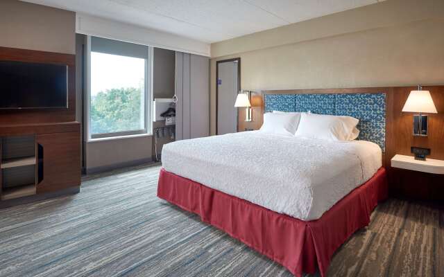 Hampton Inn by Hilton Harrisburg West