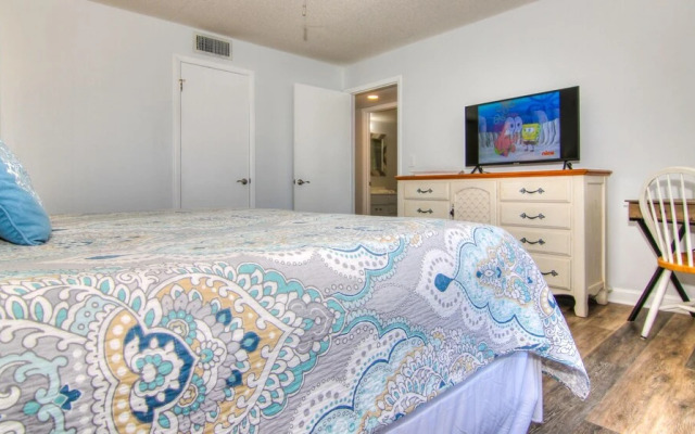 Sea Club by Teeming Vacation Rentals