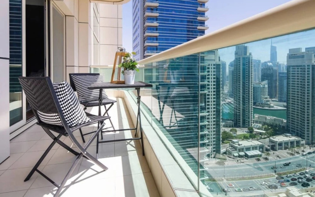 Breathtaking Beach Views in This 2BR in Marina!