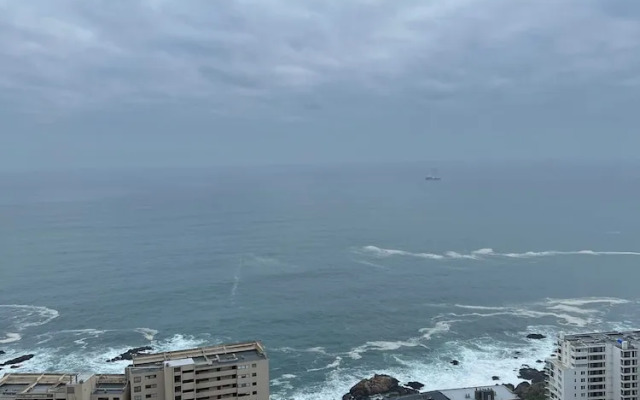 Oceana Suites Geomar II