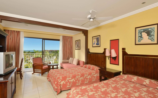 Iberostar Laguna Azul