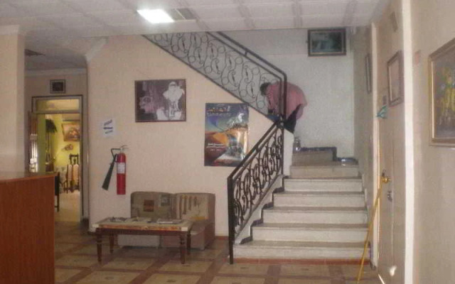 Club 34 Hotel