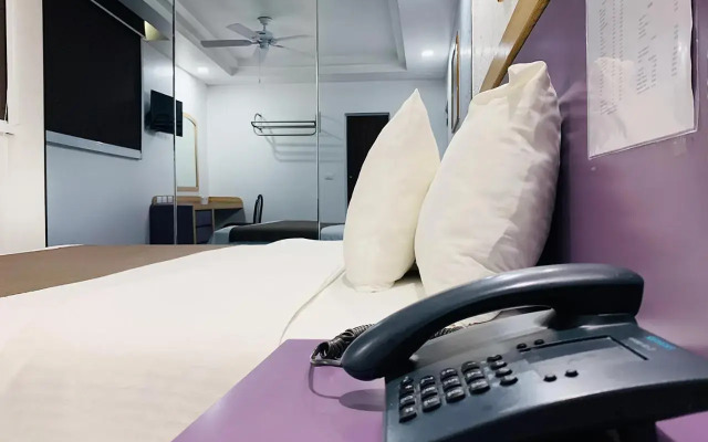 Hotel Menara
