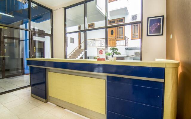 OYO 2469 Sutomo Homestay