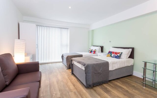 Twin Studio near Manchester!