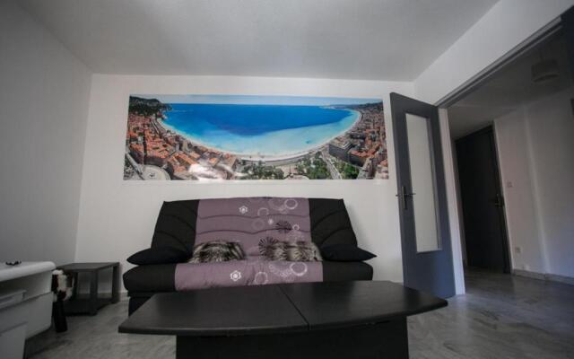 Appartement 3 pièces tout confort au centre de Nice