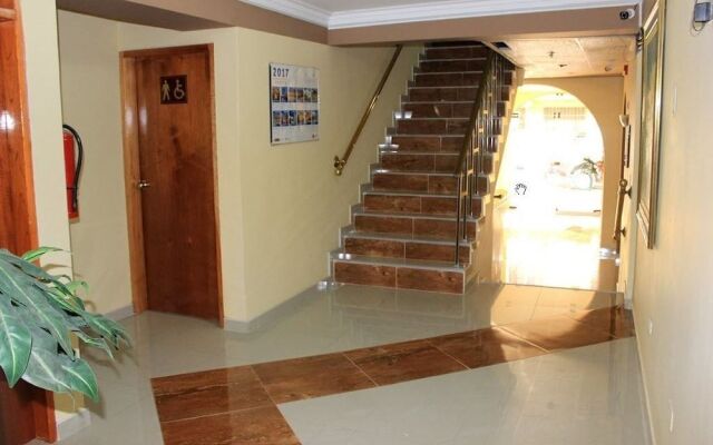 Hotel Grand Cesars
