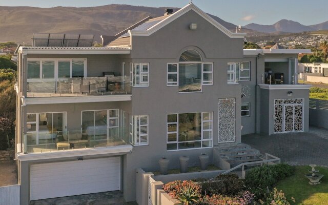 Absolute Ocean Boutique Guesthouse