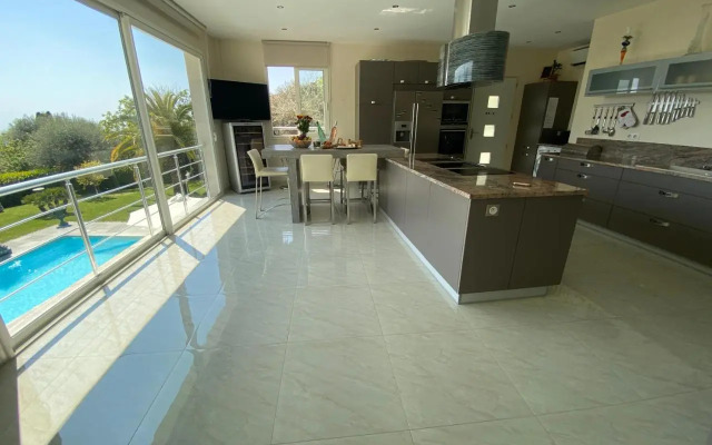 Diamond Villa 5 Star - NICE