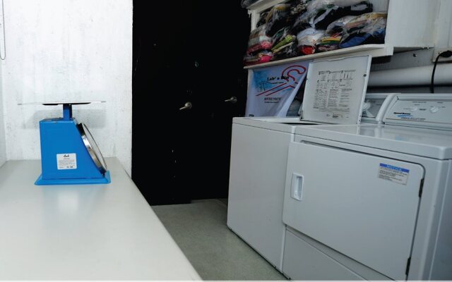 OYO 688 Monchere Dormitory