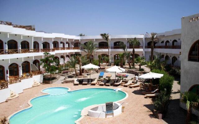 Planet Oasis Resort Dahab