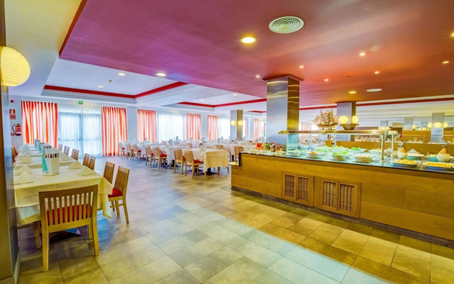 SBH Taro Beach Hotel