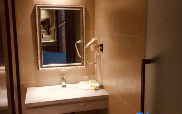 Taizhou Hongfu Hotel (Jiaojiang Donghai Avenue Branch)