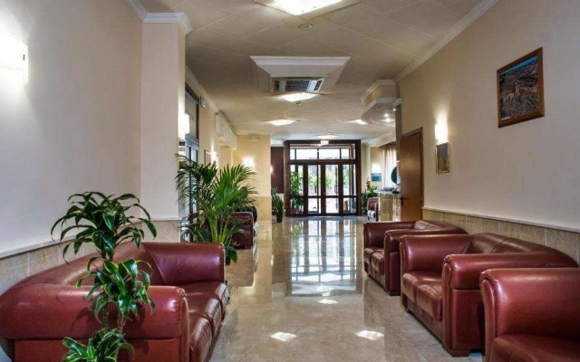 Gh Hotel